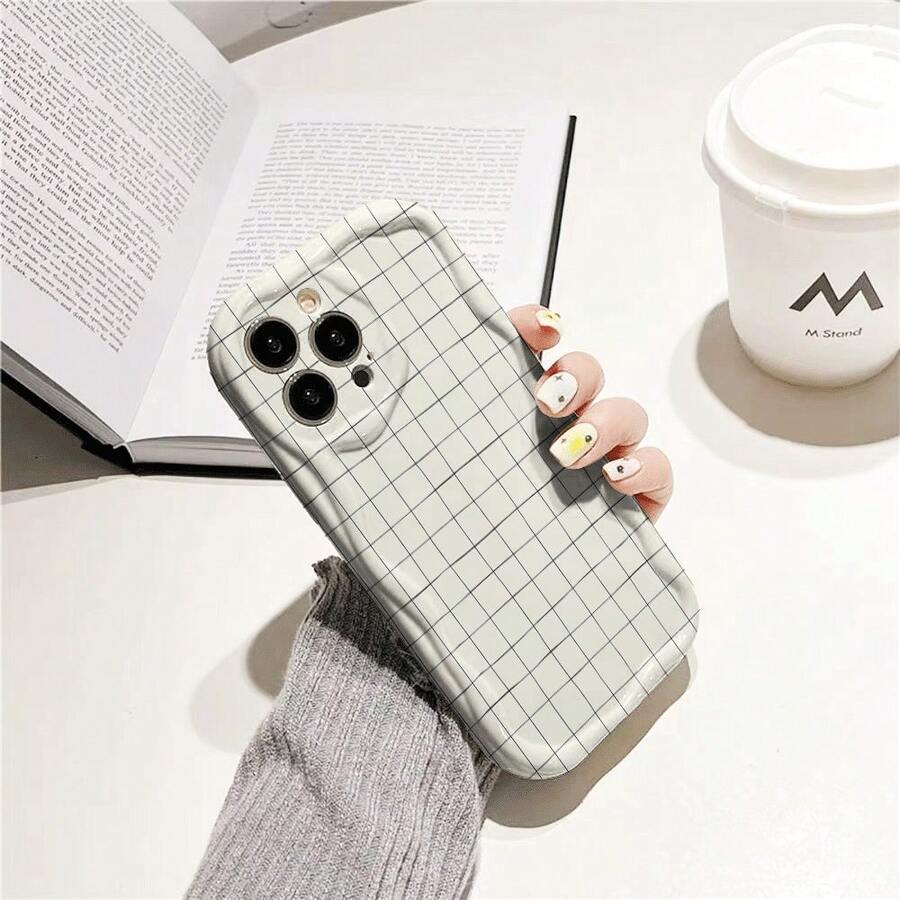 Fanahat-Funda para teléfono: Diseño simple con patrón de cuadros blancos y borde ondulado color crema. Compatible con iPhone 17 - Color mixto 3 - Ver 1