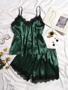 Conjunto de pijama con top de cami de satén con ribete de encaje y shorts - Verde Oscuro - Ver 7
