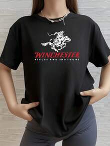 A Brave Rider On A Galloping Horse Symbolizes Freedom, Daring, Strength, And An Adventurous Spirit, Conveying A Dynamic Energy Perfect For Action Lovers. This Women's T-Shirt Is Casual, Modern, Comfortable, And Versatile. - 黑色 - 查看 1