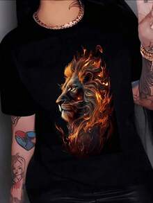 Lion Head Engulfed In Flames Symbolizing Inner Strength And Fiery Courage, Inspiring Feminine Power. Women's T-Shirt, 100% Soft And Comfortable Cotton. - 黑色 - 查看 6