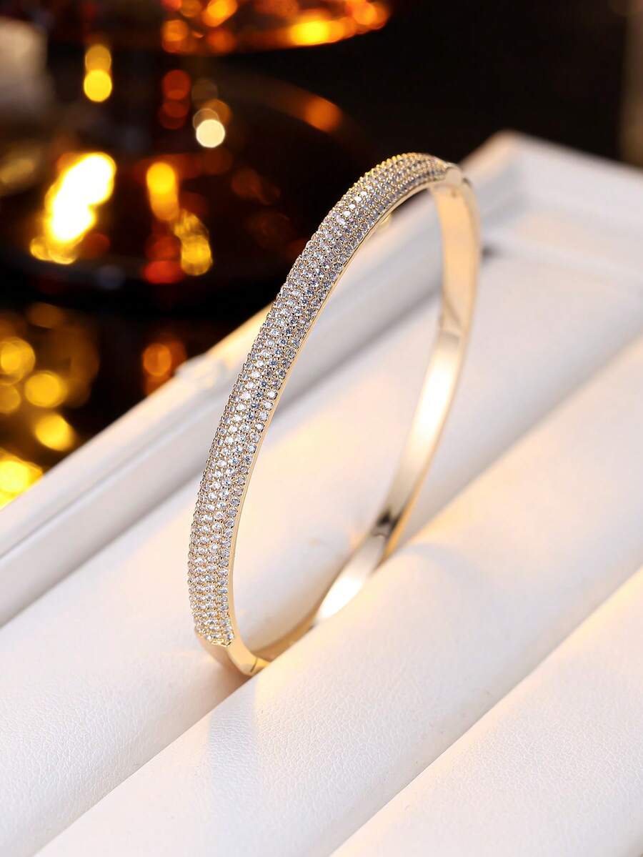 1pc Luxury Fully Paved Crystal Bangle, Delicate Design Unique Bracelet, Versatile For Daily Wear, Dating, Gift - Bracelet - View 1