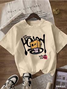 Camiseta con Personaje de Dibujo con Caja en la Cabeza y Grafiti,Camiseta de manga corta de moda para primavera y verano de 2026, hecha en México, 180 gramos. Estampado de dibujos animados, modelo de pareja, apta para uso interior o exterior. Cuello redondo, unisex, ideal para oficina y ocio. Paquete de una pieza. - APR-P631577SLNDXZGY353 - Ver 3