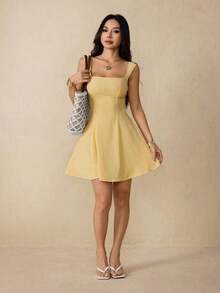 Vestido mini elegante y romántico de color amarillo mantequilla sin espalda y sin mangas para mujer, vestido de cumpleaños, vestido ajustado para playa, vacaciones y citas, vestido para té, vestidos de verano para mujer - Amarillo claro - Ver 6