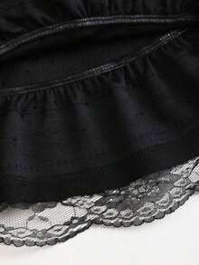 Falda con volantes en capas estilo A con tela texturizada negra y encaje en contraste, estilo evasé y estilizador, inspirado en la década 2000 - Negro - Ver 5