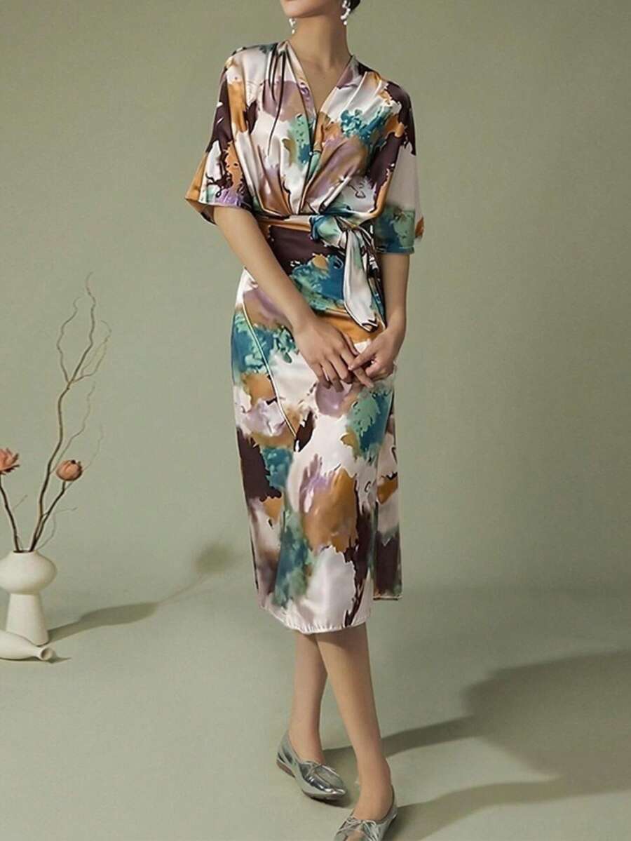 Spring 2026 Printed Dress, Fitted With Drawstring, Smart Casual Style - Multicolor - View 1