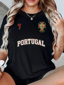 Emblem Of The Flag And Coat Of Arms Of Portugal With Central Star And Number 7 Symbolizing Football Passion And National Pride. Comfortable Casual Women's T-Shirt For Summer - 黑色 - 查看 1