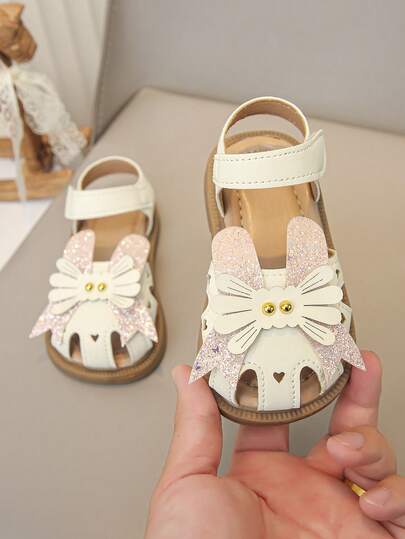 1 Pair Girls' Cute & Fashionable Children's Princess Sandals, Summer New Outdoor Flat Sandals, Minimalist Casual Infant & Toddler Sandals, Non-Slip & Comfortable Baby Sandals