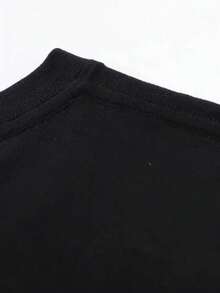 Summer 2026 NEW-KUMU Stitched Up Shirt Casual Style With Geometric Pattern, Suitable For All Seasons, Loose And Comfortable Men's T-Shirt - Back - View 5