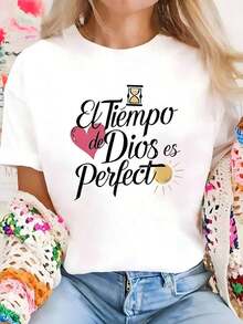 Women's Christian Short Sleeve T-Shirt, Faith Phrase: "God's Timing Is Perfect", Basic White T-Shirt With Religious Print, Casual Oversized Blouse With Catholic Inspiration - 白色的 - 查看 1