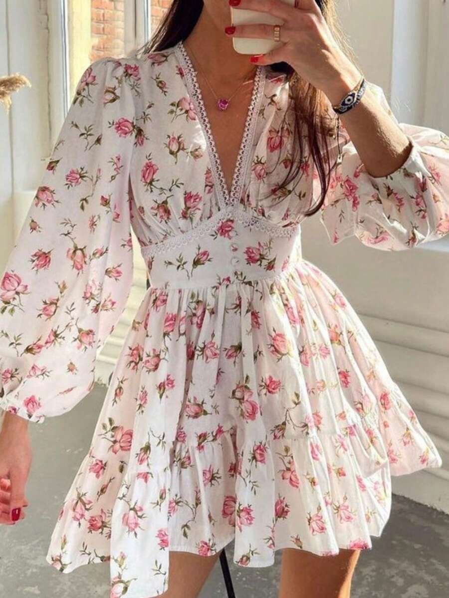 Vestido corto floral cuello V ajustado dulce y elegante primavera 2026 - Blanco - Ver 1
