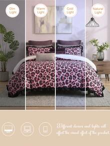 Bộ vỏ chăn ga 2 món/3 món họa tiết da báo tím in kỹ thuật số bèo nhún (bao gồm 1 vỏ chăn và 1/2 vỏ gối, không kèm ruột), phong cách đơn giản đa năng, chất liệu polyester hiện đại dùng hàng ngày, mềm mại và thân thiện với da, phù hợp cho phòng ngủ chính, phòng khách, phòng ngủ phụ, dùng cho mọi mùa, lựa chọn quà tặng lý tưởng, vân động vật, trang trí bèo nhún, thẩm mỹ màu tím, trang trí phòng ngủ - Nhiều màu - Xem 9