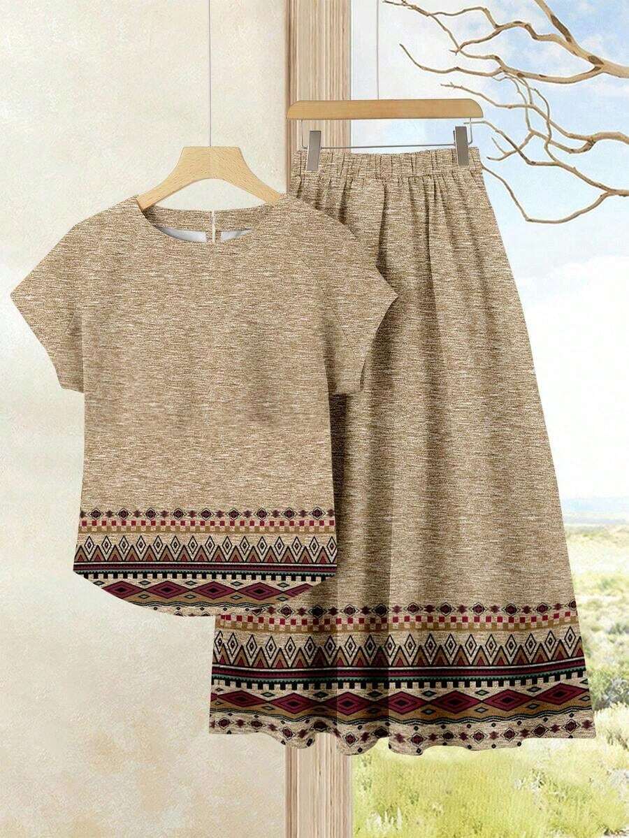 2 piezas Conjunto de top casual de unicolor + falda estampada para vacaciones de mujer, Conjunto de ropa de verano para mujer, Conjunto de falda de verano, Conjunto de falda y top, Conjunto de falda y top para mujer, Conjunto de falda estampada - Multicolor - Ver 1