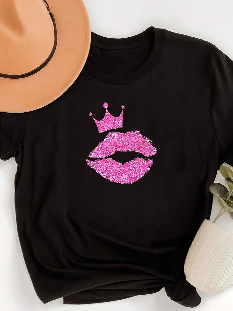Women's T-Shirt With Glossy Lip Print And Lip Gloss - Black Short-Sleeve Top With Contrasting Lip Color, Casual Blouse For A Year-Round Wardrobe Staple (Machine Washable) - Non-Fashionable T-Shirt For Women's Clothing - 黑色 - 查看 1