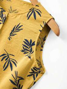 Vestido de mujer con cuello redondo, sin mangas, con estampado botánico y botones delanteros - Amarillo claro - Ver 3