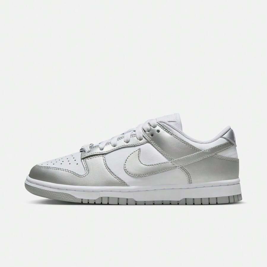 女子WMNS NIKE DUNK LOW運動休閒鞋低幫FV1311-100 - 銀色 - 查看 1