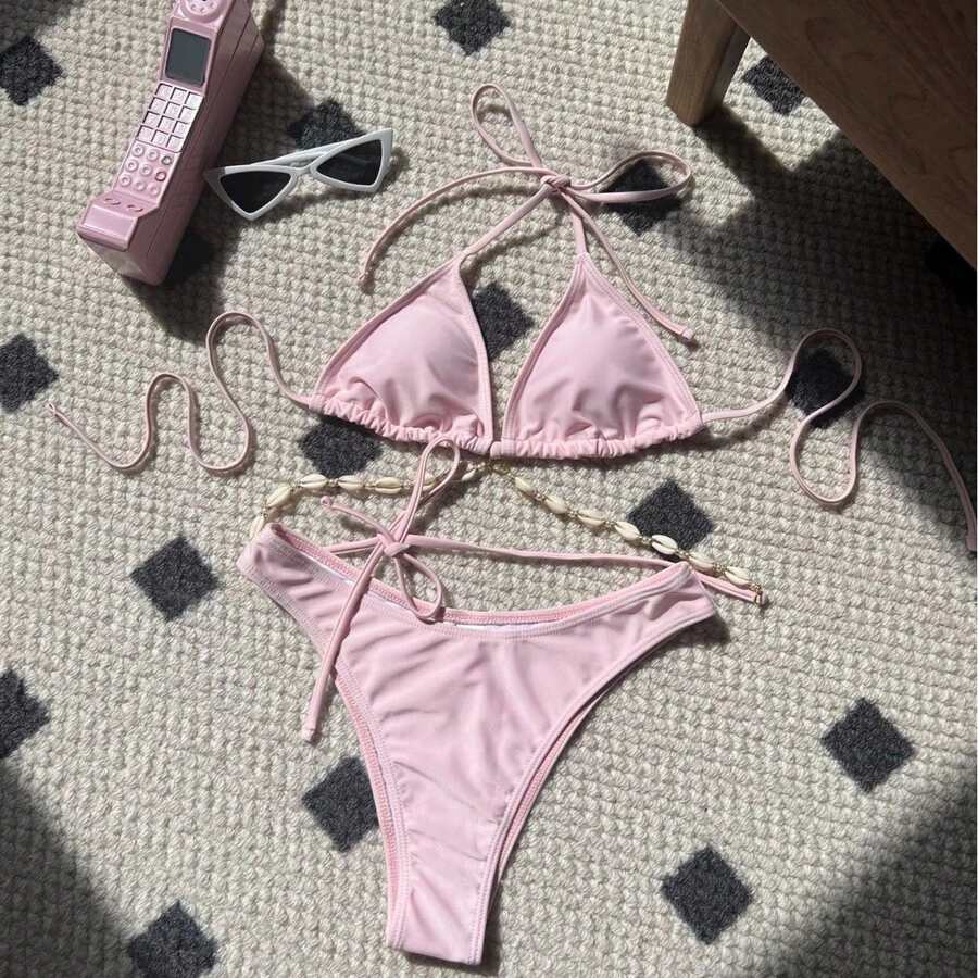 Sexy Solid Color Bikini Swimsuit With Decorative Chain. - Pink - View 1