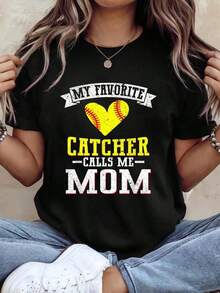My Favorite Catcher Mom Calls Me Mom, Catcher Mom Softball T-Shirt, Women's Graphic Tees - 黑色 - 查看 1