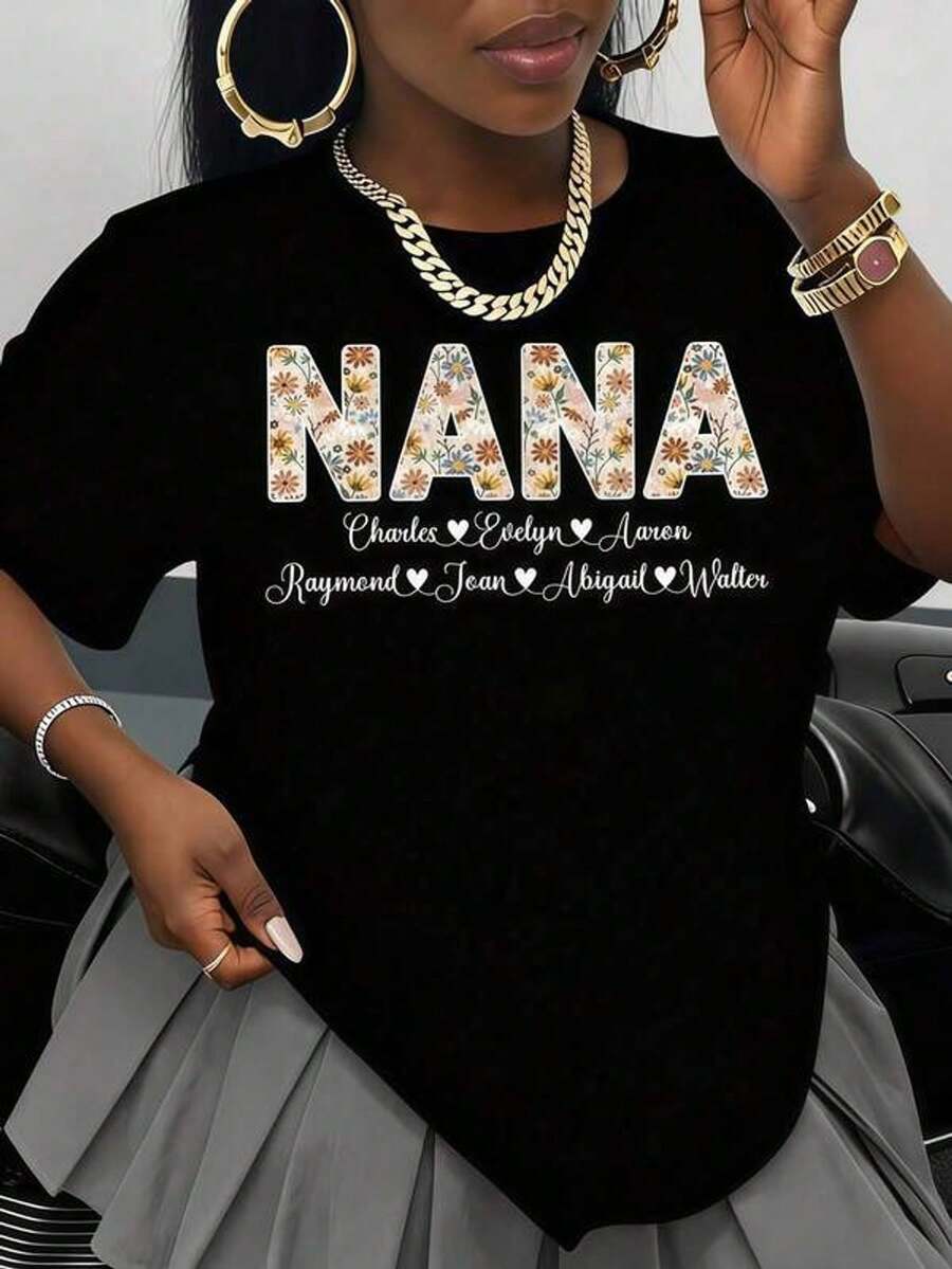Personalized T-Shirt With Floral Nana Lettering Design And Family Names (Charles, Evelyn, Aaron, Raymond, Joan, Abigail, Walter) As A Gift For Grandma In Spring And Summer Summer Clothes, Graphic Tees - 黑色 - 查看 1