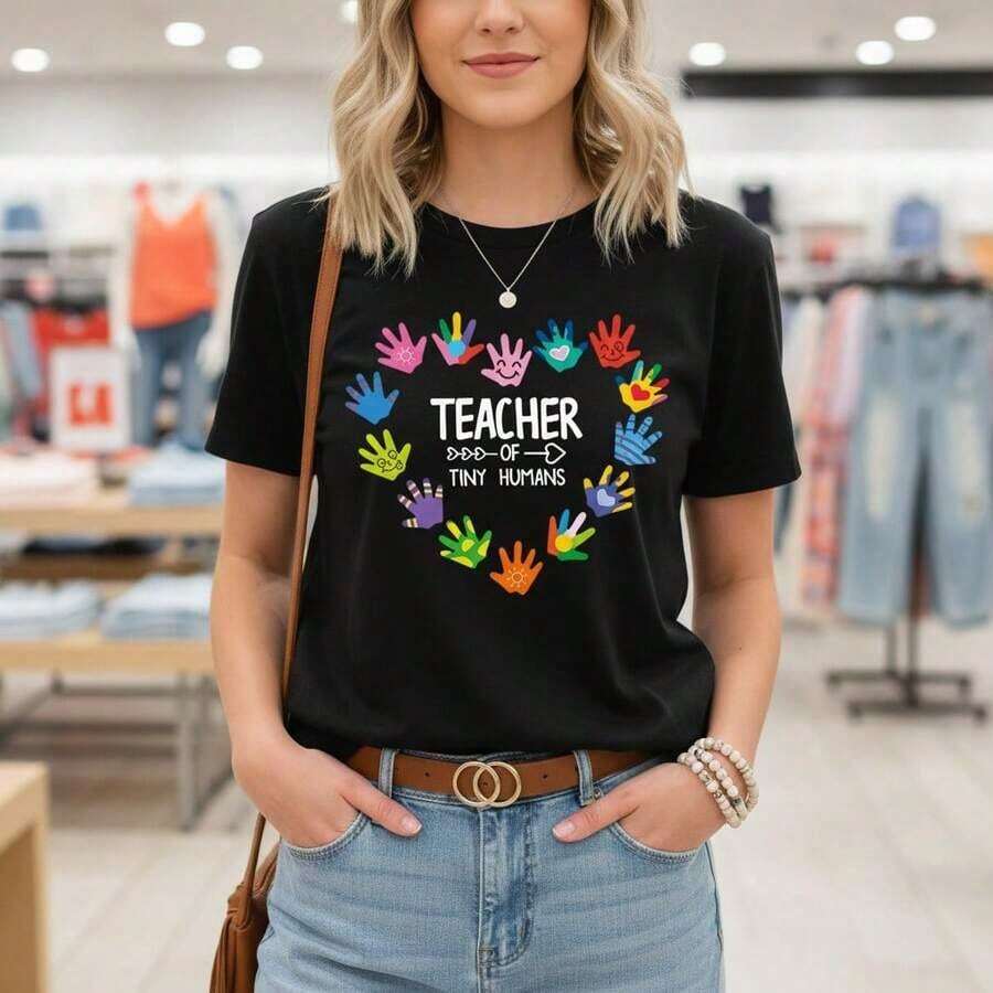 Women's "Teacher Of Little Humans" Graphic Print Cotton T-Shirt, Round Neck, Short Sleeve, Casual Style, Rainbow Handprint Design, Loose Fit, Sizes S-5XL, Ideal For School, Teacher Appreciation, Daily Wear, Soft And Comfortable Cotton Fabric, Educational Themed T-Shirt, Suitable For Spring, Summer And Autumn. - 黑色 - 查看 1