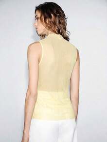 Camiseta sin mangas sexy con cuello drapeado de malla transparente, volantes y bajo asimétrico para mujer, nueva colección primavera/verano - amarillo ganso - Ver 2