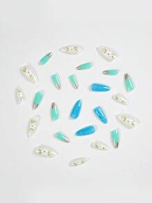 24片清新蓝色美甲贴片，中号杏仁形，全覆盖亚克力美甲贴片，银色法式尖头，手绘白色花朵，包含1瓶果冻胶和1把指甲锉。薄荷蓝夏日风，适合日常佩戴。 - 彩色 - 查看 7
