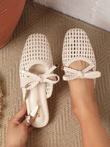 Giày mules kiểu Bohemian mới năm 2026, kiểu dáng rỗng, thoáng khí, có nơ, giày bệt phong cách phương Tây thường ngày, giày cưới, giày thoải mái với quai thun và lỗ thoáng khí, nhẹ, thoáng khí, phù hợp cho các hoạt động hàng ngày như đi chơi, mua sắm, công sở, múa ba lê và các dịp khác. - Màu be - Xem 4