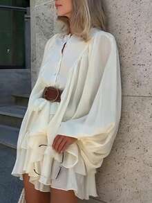 Vestido corto francés primavera 2026, cintura alta, mangas abullonadas y volantes - Blanco - Ver 2