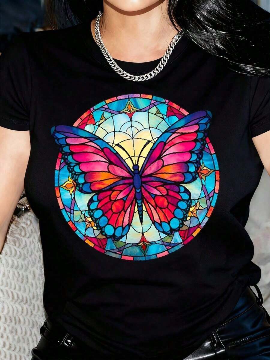 Camiseta Casual 1 Pieza para Mujer con Estampado de Mariposa en Vitral - Tonos Vibrantes Rojo, Azul y Morado, Suave y Transpirable, Corte Holgado y Relajado, Cuello Redondo Clásico, Manga Corta, Ropa Casual de Verano, Estilo Boho-Chic con Diseño Intrincado de Alas Multicolor, Comodidad para Todas las Temporadas, Patrón Geométrico, Tela No Elástica, Corte Holgado para Combinar con Otras Prendas, Cuello Redondo, Manga Corta, para Salidas Casuales y Uso Diario, Pieza de Moda Cómoda y Elegante, Artículo de Almacén Local para Mujer, Camiseta para Mujer 100% Algodón, Duradera - Negro - Ver 1