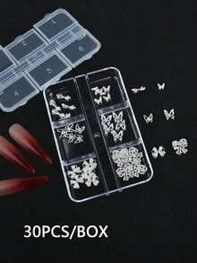 全新系列 6 格收納盒裝，共 30 件銀色蝴蝶結主題美甲配件與 3D 裝飾，融合 Y2K 「辣妹風」、公主與仙女美學，可用於美甲裝飾迷人蝴蝶圖案，非常適合 DIY 手作、手工藝及打造可愛裝飾美甲設計，美甲飾品 - 銀色 - 查看 4