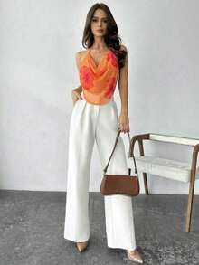 Camiseta ajustada con cuello en V profundo y estampado floral de malla elegante y sexy para mujer, ideal para el verano y las vacaciones - Naranja - Ver 6