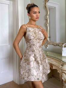 Vestido de mujer sin tirantes con decoración jacquard y floral 3D, vestido de té de lujo para banquetes y fiestas, vestido de princesa francés elegante con espalda descubierta y recortes, sexy y elegante para verano - Multicolor 2 - Ver 4