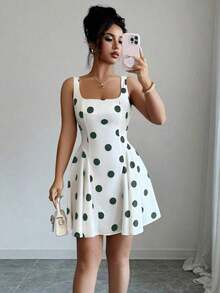 Vestido corto elegante negro con lunares de escote cuadrado - Verde Oscuro - Ver 5