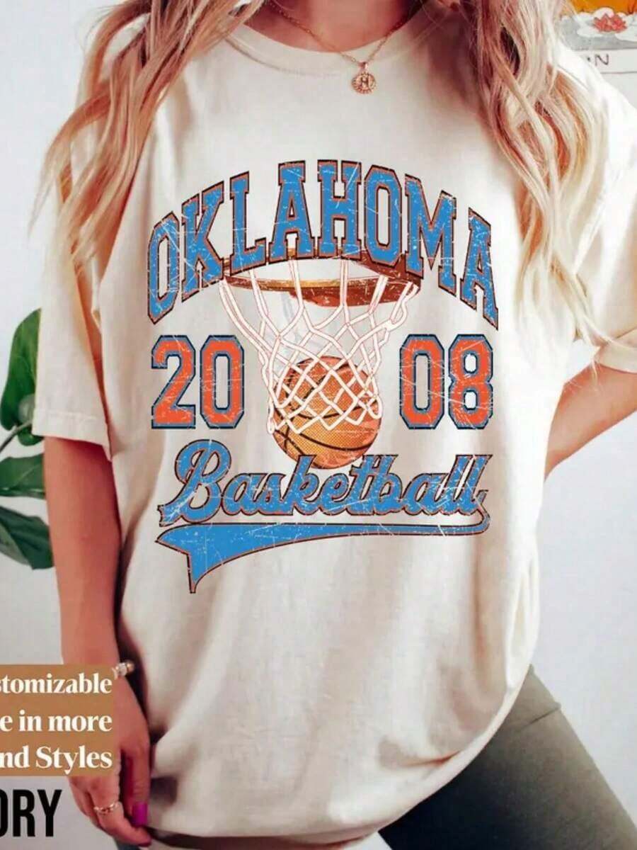 Camisetas Premium Casuales Unisex Lindas, Camiseta de Baloncesto Vintage de Oklahoma City, Camiseta Retro de los Thunder para Fanáticos, Camiseta OKC Hoops, Camiseta para el Día del Partido de Oklahoma, Regalo para Fanáticos 1 (2) - Blanco - Ver 1