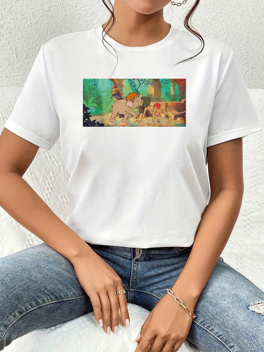 Escena colorida de la selva con un niño aventurero que camina junto a un simpático elefante simbolizando amistad y conexión con la naturaleza inspirando libertad y alegría camiseta de mujer cómoda casual suave transpirable ideal para uso diario - Blanco - Ver 1