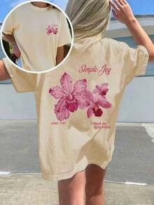 New For Summer 2026: Women's Plus Size T-Shirt - Crew Neck Style With Double-Sided Floral And Letter Print; Made From 100% Pure Cotton For A Comfortable And Casual Feel - Ideal For Island Getaways. - 杏色 - 查看 7