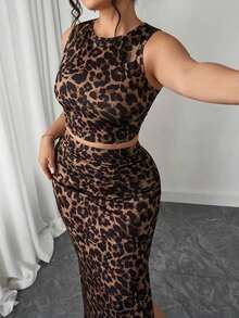 Conjunto de dos piezas de top de tirantes y falda con estampado de leopardo talla grande, sexy pero apropiado para el uso diario y el transporte - Caqui - Ver 2