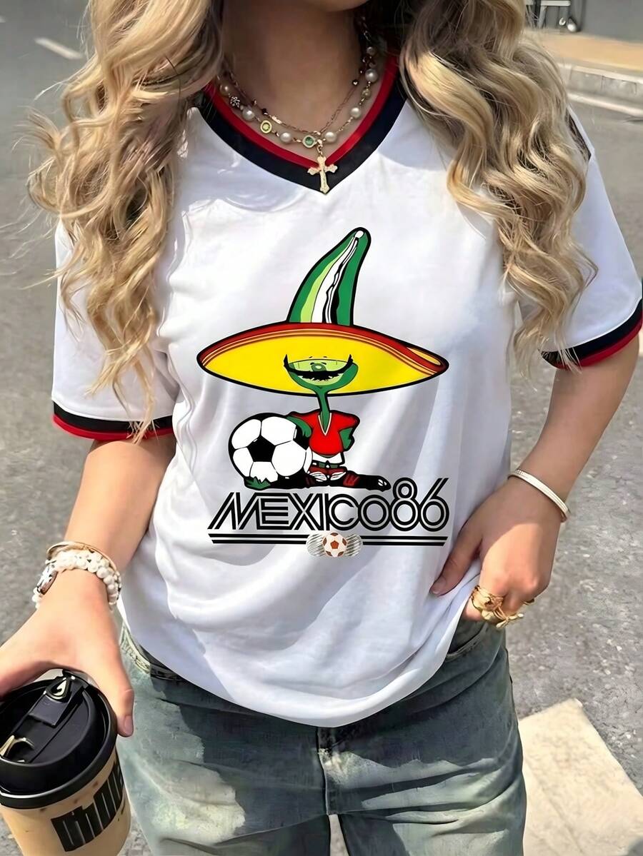 Camiseta holgada para mujer, estampada con los colores del escudo nacional y la bandera de México, ideal para la selección nacional.Cómodamente suave para el uso diario. 100 % algodón, 220 g, Imprescindibles de moda para el día a día y regalos festivos, unisex. - Blanco - Ver 1