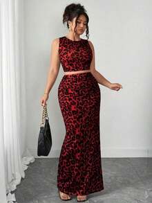 Conjunto de dos piezas de top de tirantes y falda con estampado de leopardo talla grande, sexy pero apropiado para el uso diario y el transporte - Rojo - Ver 6