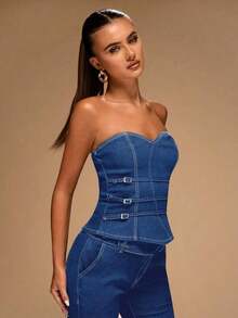 Top tubo de mezclilla ajustado con diseño de hebilla para mujer - Azul lavado medio - Ver 3