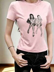 Women's Short-Sleeved Crew Neck T-Shirt, New Summer Style With Portrait Print. Super Cool Fitted Cropped Cut, Youthful Style. Very Comfortable And Easy To Combine, Ideal For Everyday Wear, Going Out, And Achieving A , Modern Look. OLDT - 粉色 - 查看 2
