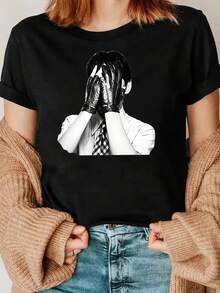 Unisex Short-Sleeved T-Shirt, A Fashionable Loose-Fitting Women's T-Shirt For Spring/Summer, With The Design "Can You Recognize Me?". Creative Theme Print Of The Series With A Design Of A Person Coverage They Full Face With They Hands In White Shirt + Plaid Tie + Black Gloves" Men's T-Shirts, , ,  Women's, Romwemen's, Boho Chic, Teachers Gifts, T-Shirt For Women's Sets With Curves For, Y2k, - 黑色 - 查看 6