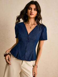 Blusa de mujer de mezclilla, camisa de mezclilla de ajuste ceñido con cuello en V y mangas cortas, camisa de mezclilla azul oscuro, blusa casual de verano y primavera para mujeres, fiesta de San Valentín, salida, blusa casual para mujer estilo Y2 - Azul lavado oscuro - Ver 7