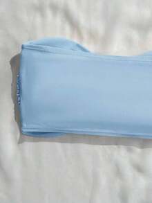 Top de bikini bandeau de un solo color con efecto retorcido - Azul - Ver 3