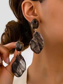 1 Pasang Anting Liontin Resin Asimetris Vintage, Perhiasan Unik yang Dipersonalisasi, Cocok untuk Pemakaian Sehari-hari, Liburan, Kencan, Perjamuan, Pesta - Grey - View 6