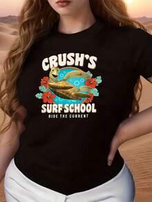 Smiling Turtle On A Marine Background With Red Flowers And An Inspirational Message That Transmits Energy And Good Vibes For Ocean Lovers. Comfortable And Casual Women's T-Shirt Ideal For Everyday Wear - 黑色 - 查看 1