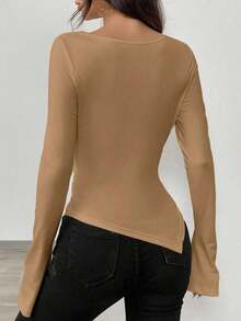 Women's Winter Sweater With A Plunging Neckline, Can Be Worn With An Asymmetrical Collar, Asymmetrical Hem, Knitted Top. - 卡其色 - 查看 2