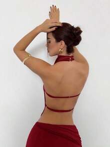 Top de satén sin espalda con cuello alto para mujer, ideal para fiestas - Burdeos - Ver 1