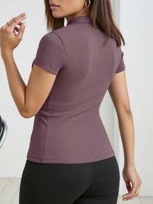 Camiseta casual de mujer de manga corta con cuello mao y unicolor, para verano - Marrón Mocha - Ver 2