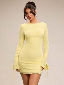 Vestido de textura amarillo claro para fiesta, escuela, vacaciones, cumpleaños, salida nocturna, verano, primavera, San Valentín, carnaval, vacaciones en la playa, Nashville, vestidos pastel, vestido sin espalda - Amarillo - Ver 2