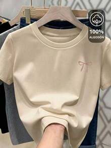 Women's T-Shirt Made Of 100% Cotton, Soft And Comfortable, With Short Sleeves And A Round Neck, Featuring A Small Pink Ribbon Bow Print. - 骨 - 查看 5